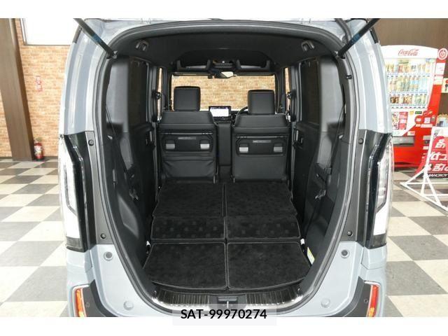 Honda N BOX CUSTOM 2023-12 6910238-10