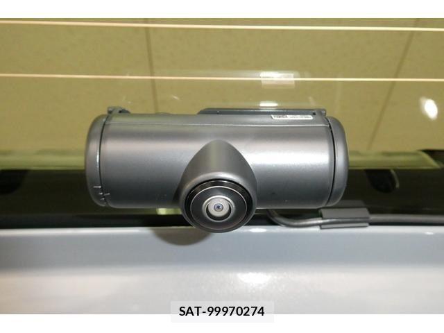 Honda N BOX CUSTOM 2023-12 6910238-13