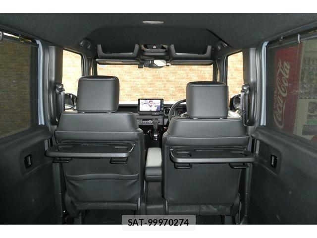 Honda N BOX CUSTOM 2023-12 6910238-14