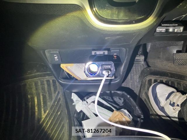 Honda N BOX CUSTOM 2015-03 6996291-16
