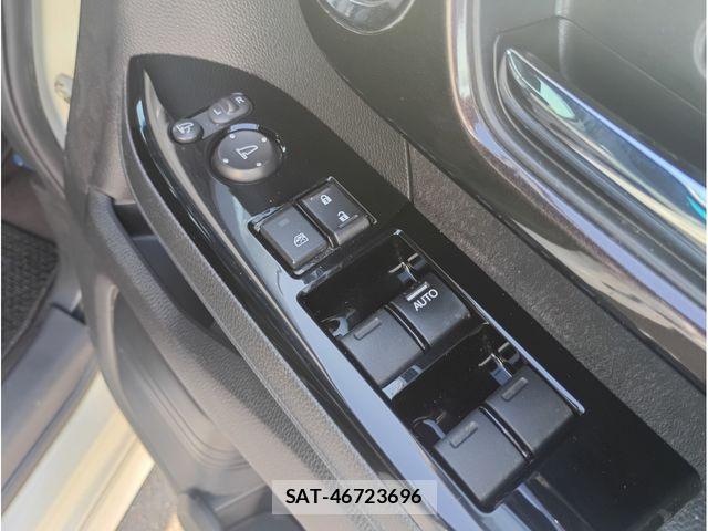 Honda N BOX CUSTOM 2017-12 7021059-18