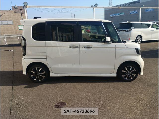 Honda N BOX CUSTOM 2017-12 7021059-3
