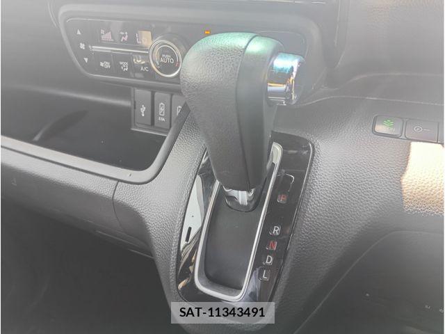 Honda N BOX CUSTOM 2018-05 7021060-13