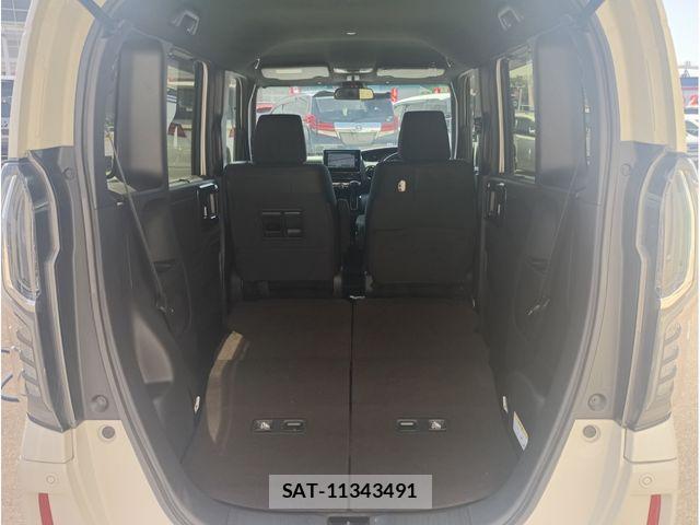 Honda N BOX CUSTOM 2018-05 7021060-17