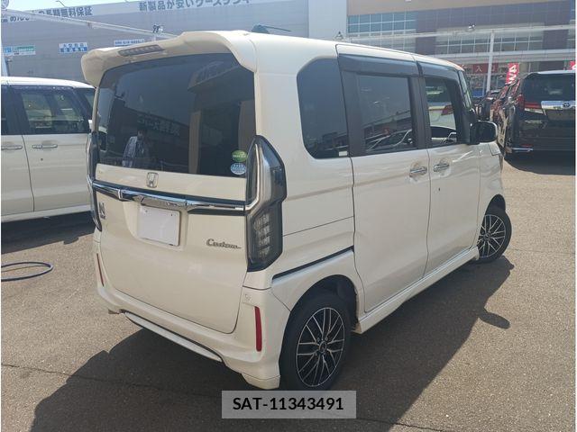 Honda N BOX CUSTOM 2018-05 7021060-1