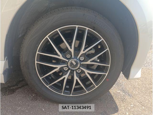 Honda N BOX CUSTOM 2018-05 7021060-7