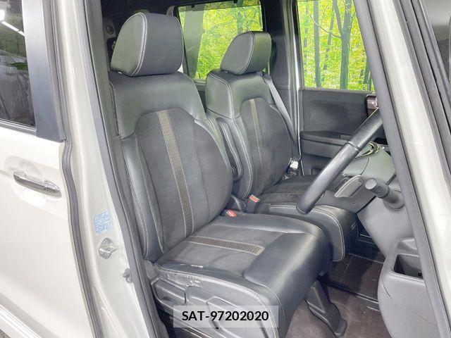 Honda N BOX CUSTOM 2017-10 7222729-8