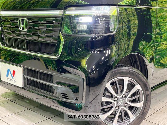 Honda N BOX CUSTOM 2024-01 7222735-12