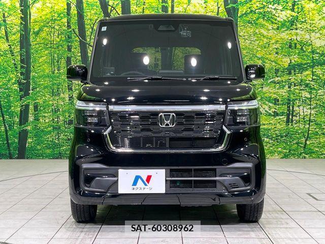 Honda N BOX CUSTOM 2024-01 7222735-14