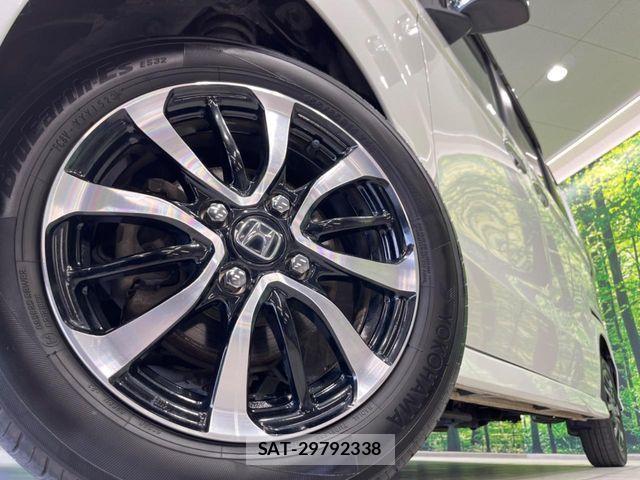 Honda N BOX CUSTOM 2019-08 7222733-12