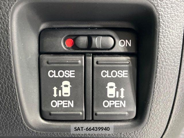 Honda N BOX CUSTOM 2016-04 7222728-2
