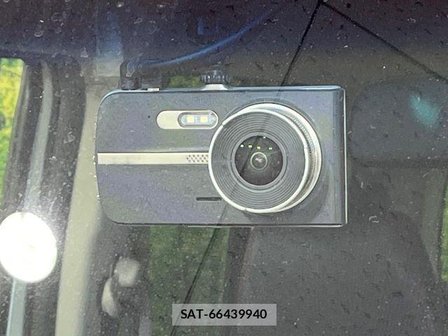 Honda N BOX CUSTOM 2016-04 7222728-6