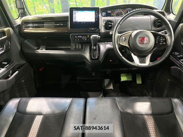Honda N BOX CUSTOM 2020-06 7222732-1