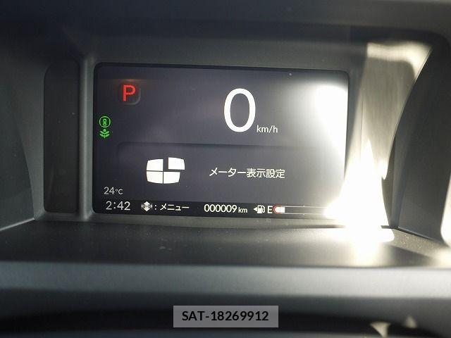 Honda N BOX CUSTOM 2025-10 7222736-9