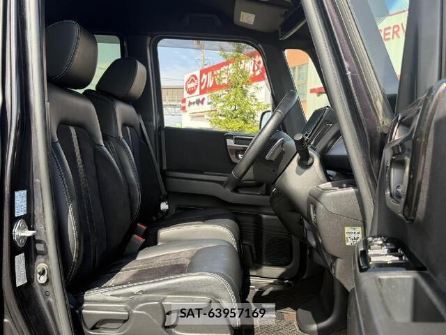 Honda N BOX CUSTOM 2018-12 7250449-11