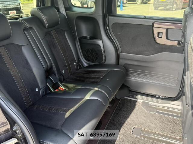 Honda N BOX CUSTOM 2018-12 7250449-12