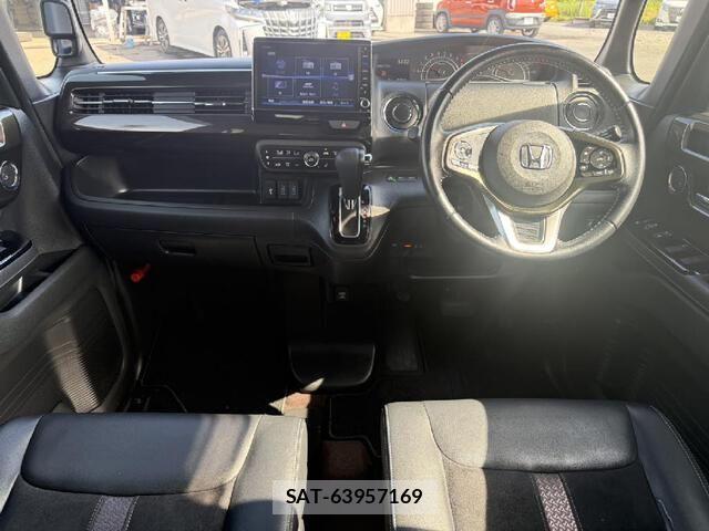 Honda N BOX CUSTOM 2018-12 7250449-4