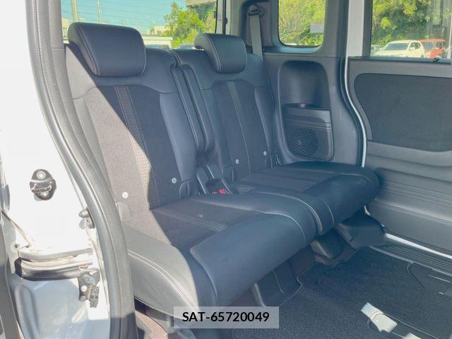 Honda N BOX CUSTOM 2020-02 7251723-9
