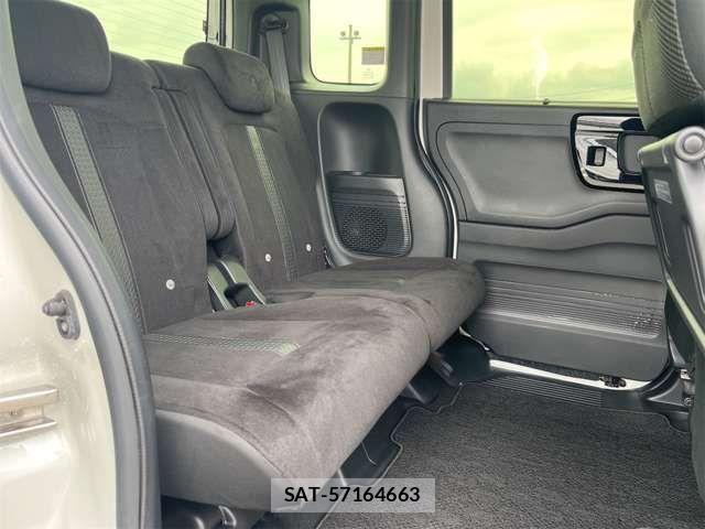 Honda N BOX CUSTOM 2021-01 7251725-12
