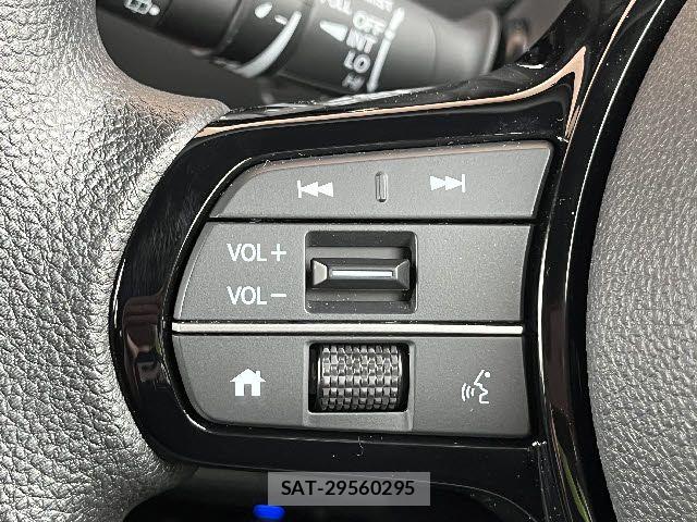 Honda N BOX CUSTOM 2024-12 7272513-17