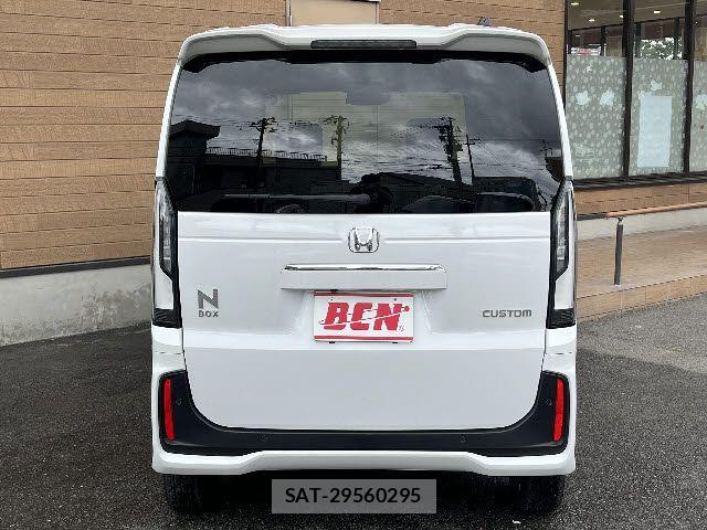Honda N BOX CUSTOM 2024-12 7272513-25