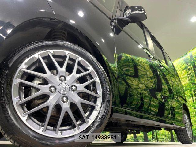Honda N BOX CUSTOM 2023-11 7328883-13