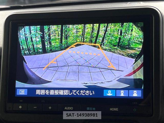 Honda N BOX CUSTOM 2023-11 7328883-4