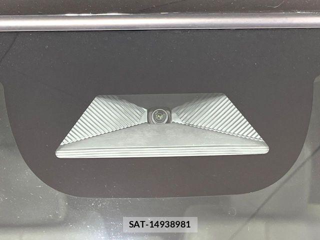 Honda N BOX CUSTOM 2023-11 7328883-7