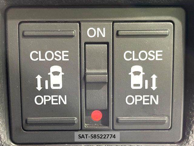 Honda N BOX CUSTOM 2017-09 7328896-5