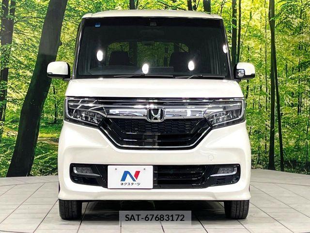Honda N BOX CUSTOM 2018-03 7328898-14