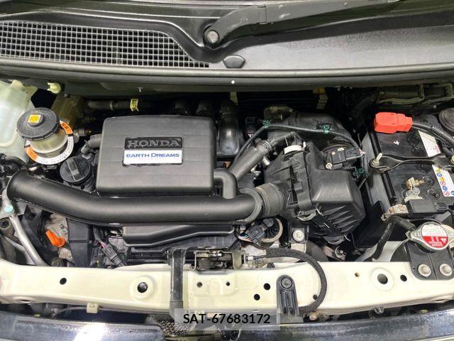 Honda N BOX CUSTOM 2018-03 7328898-18