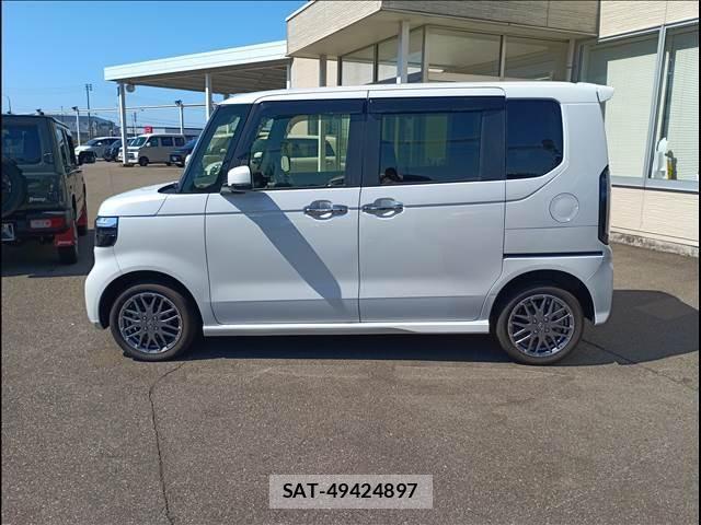 Honda N BOX CUSTOM 2024-02 7328891-4