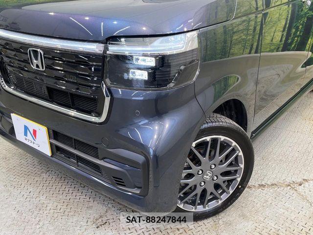 Honda N BOX CUSTOM 2024-06 7328890-11