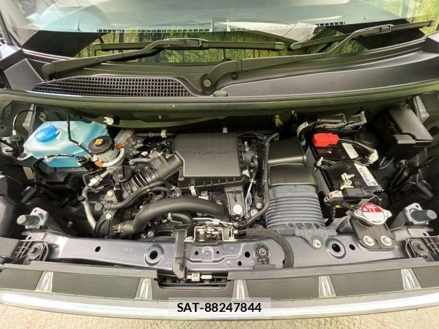 Honda N BOX CUSTOM 2024-06 7328890-17