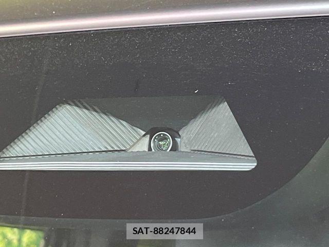 Honda N BOX CUSTOM 2024-06 7328890-2