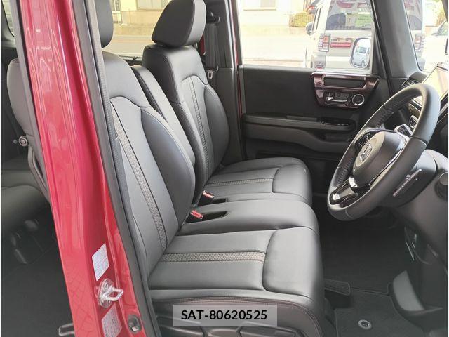 Honda N BOX CUSTOM 2023-06 7328897-13