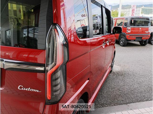 Honda N BOX CUSTOM 2023-06 7328897-4