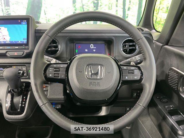 Honda N BOX CUSTOM 2024-03 7328885-11