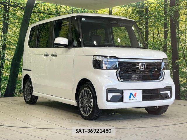 Honda N BOX CUSTOM 2024-03 7328885-16