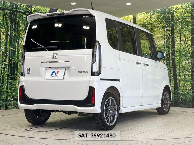 Honda N BOX CUSTOM 2024-03 7328885-17