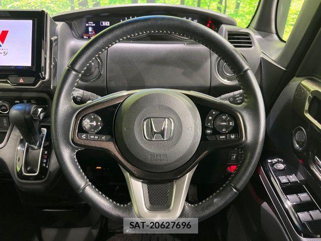 Honda N BOX CUSTOM 2018-02 7359022-11