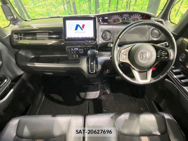 Honda N BOX CUSTOM 2018-02 7359022-1