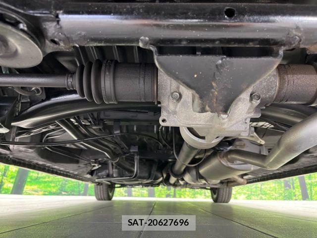 Honda N BOX CUSTOM 2018-02 7359022-19