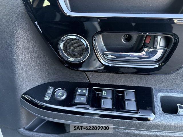 Honda N BOX CUSTOM 2021-04 7359024-13