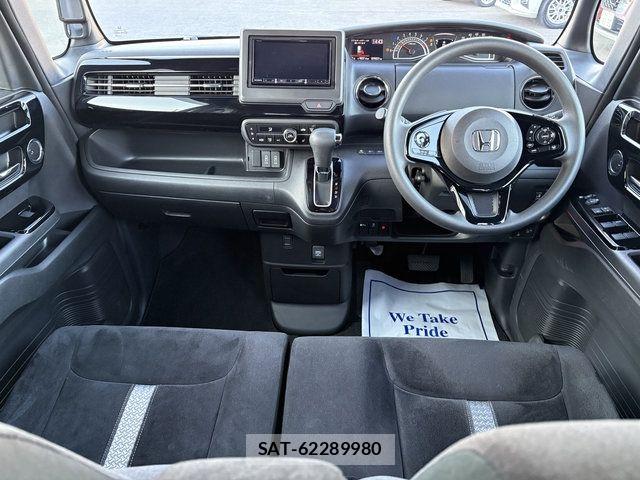 Honda N BOX CUSTOM 2021-04 7359024-8