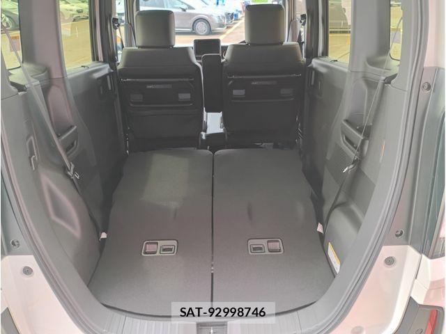 Honda N BOX CUSTOM 2026-01 7359020-17
