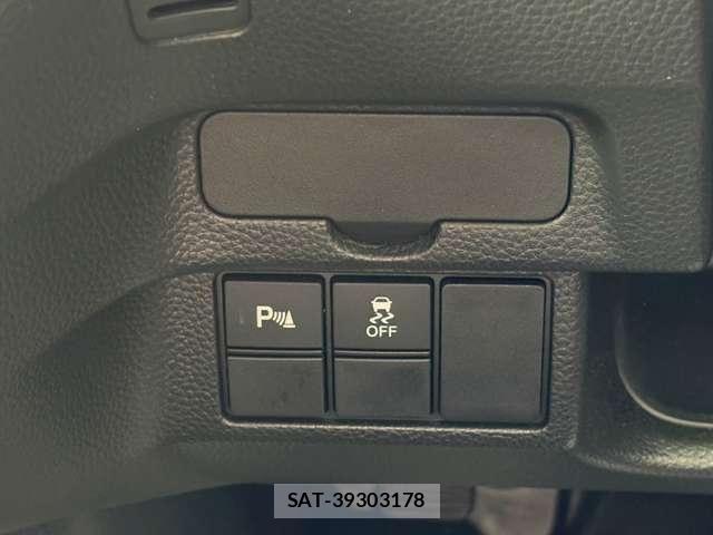 Honda N BOX CUSTOM 2021-07 7359019-12