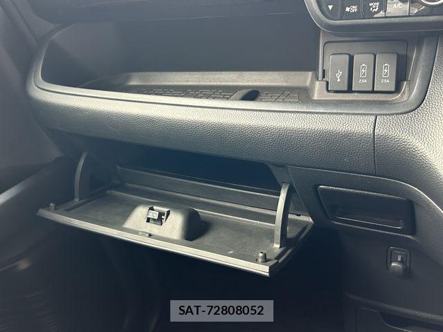 Honda N BOX CUSTOM 2018-11 7359029-28