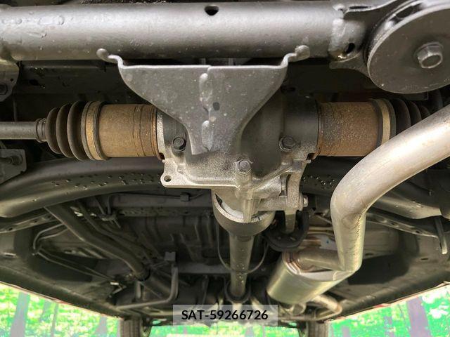 Honda N BOX CUSTOM 2023-03 7393218-19