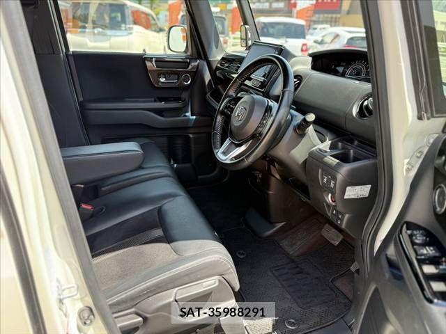 Honda N BOX CUSTOM 2017-10 7390903-15